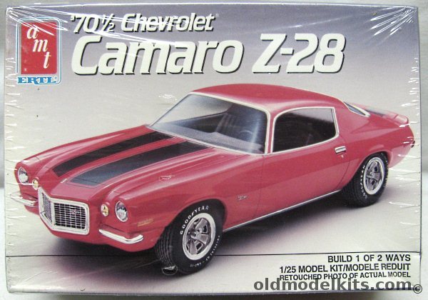 AMT 1/25 Chevrolet 1970 1/2 Camaro Z28, 6896 plastic model kit